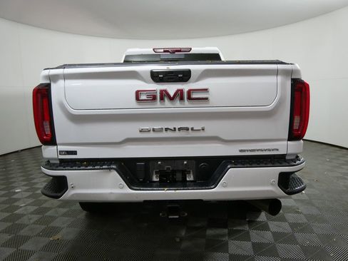 Used 2020 GMC Sierra 2500 Denali w/ Denali Ultimate Package image 4