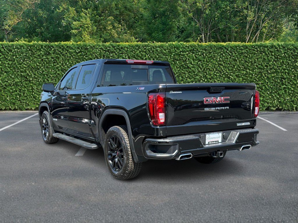 Used 2025 GMC Sierra 1500 Elevation w/ Elevation Premium Package AWD/4WD image 6