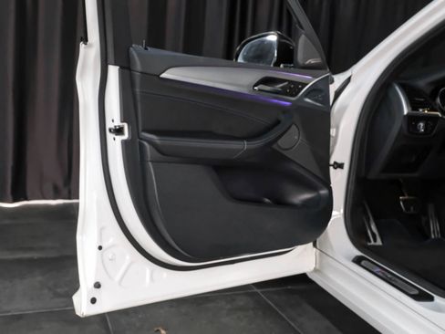 Used 2019 BMW X4 M40i w/ Executive Package image 36