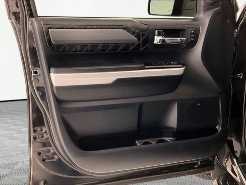 Used 2018 Toyota Tundra Platinum AWD/4WD image 19