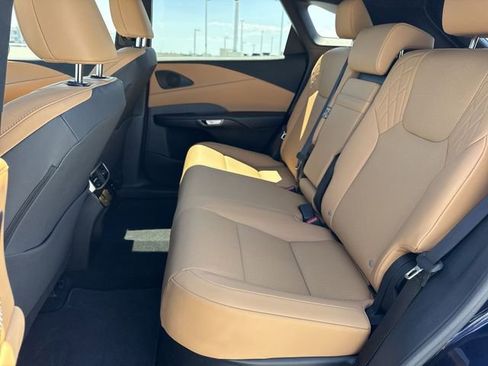 Certified 2023 Lexus RX 350 Premium w/ Cold Area Package FWD image 23