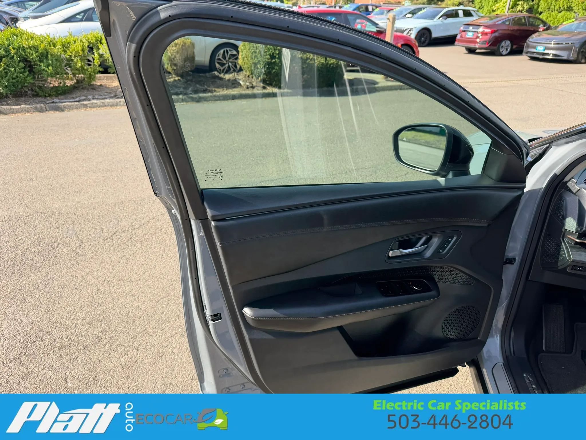 Used 2024 Nissan Ariya AWD image 17