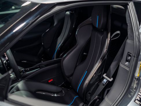 Used 2022 Ferrari 296 GTB RWD image 21