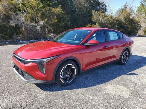 Used 2025 Kia K4 EX FWD image 2