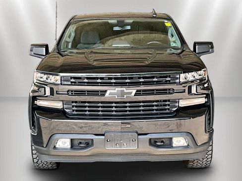 Used 2019 Chevrolet Silverado 1500 RST AWD/4WD image 2