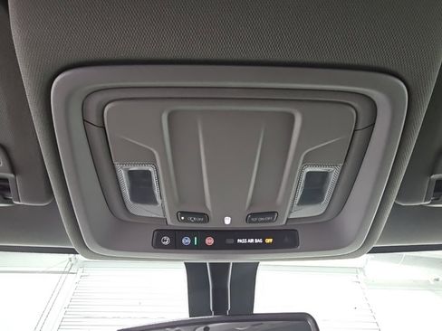 Used 2021 Chevrolet Silverado 2500 LT w/ Fleet Comfort Package image 19