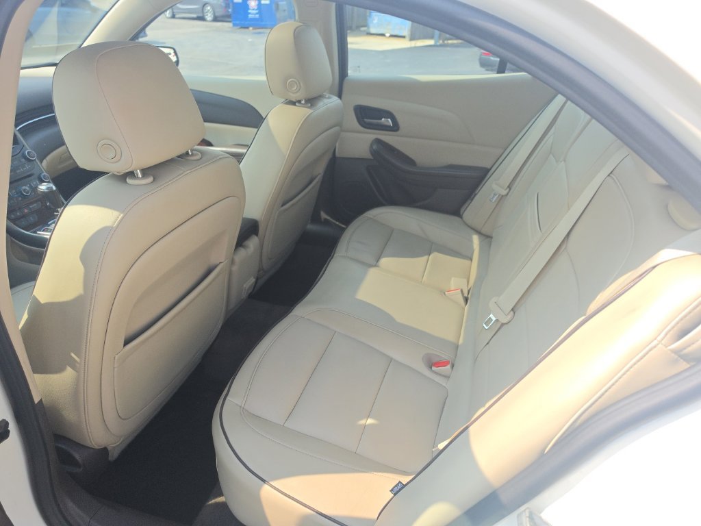 Used 2013 Chevrolet Malibu LT FWD image 26