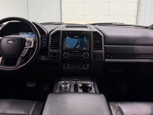 Used 2018 Ford Expedition Max XLT w/ Equipment Group 202A image 13