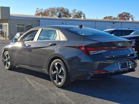 Certified 2023 Hyundai Elantra Limited image 6