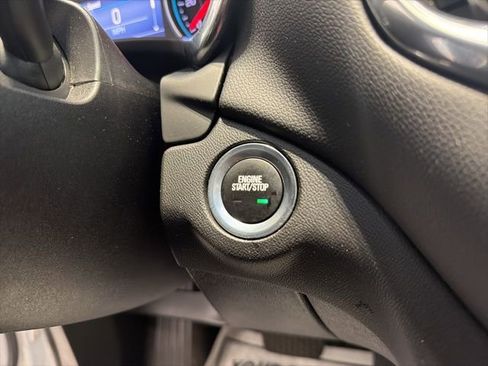 Certified 2019 Chevrolet Equinox LT w/ Driver Convenience Package image 24