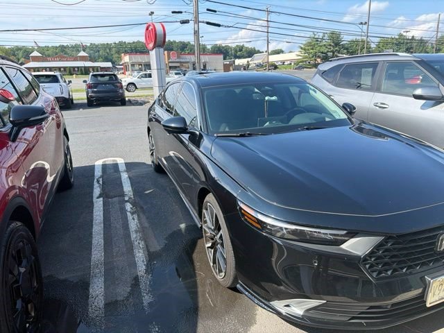 Used 2025 Honda Accord Touring image 26