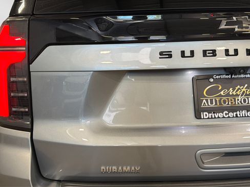 Used 2025 Chevrolet Suburban Z71 w/ Comfort Package AWD/4WD image 51
