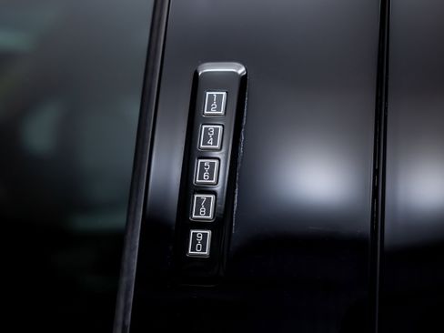 Used 2019 Ford F250 Limited w/ FX4 Off-Road Package image 16