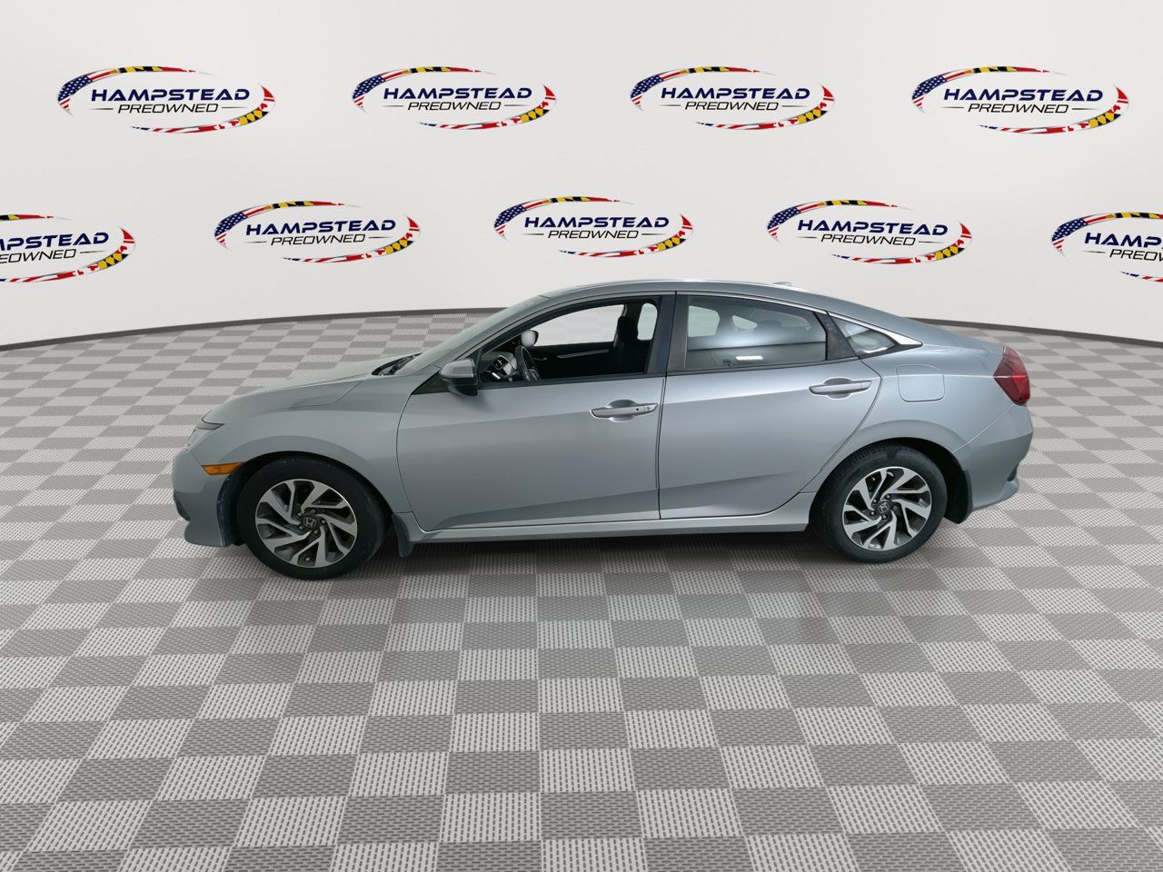 Used 2017 Honda Civic EX image 5