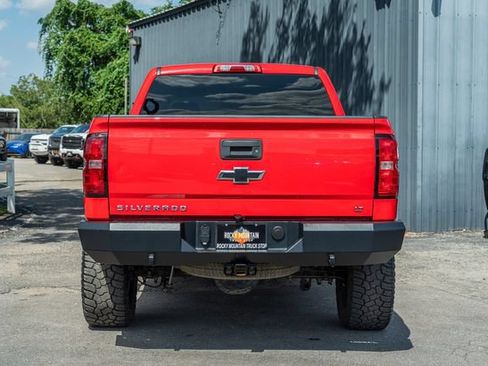 Used 2018 Chevrolet Silverado 1500 LT w/ All Star Edition AWD/4WD image 5