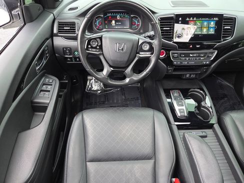 Certified 2019 Honda Passport Touring image 34