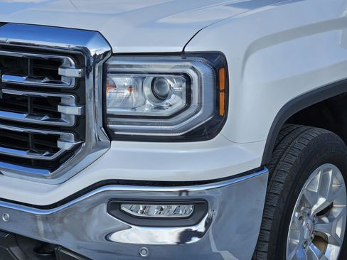 Used 2018 GMC Sierra 1500 SLT w/ Texas SLT Premium Package image 11