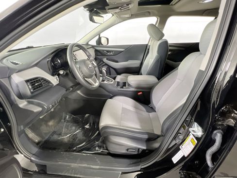 Used 2023 Subaru Outback Premium image 21