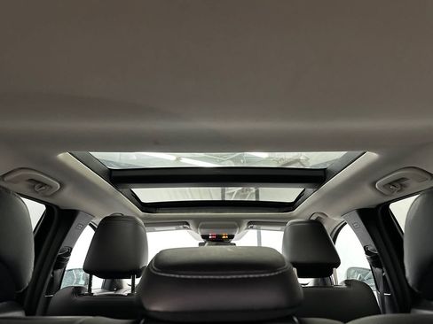 Used 2025 MAZDA CX-50 AWD 2.5 S w/ Premium Package image 21