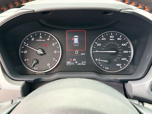 Used 2025 Subaru Crosstrek 2.5i Limited w/ Popular Package #3A image 38