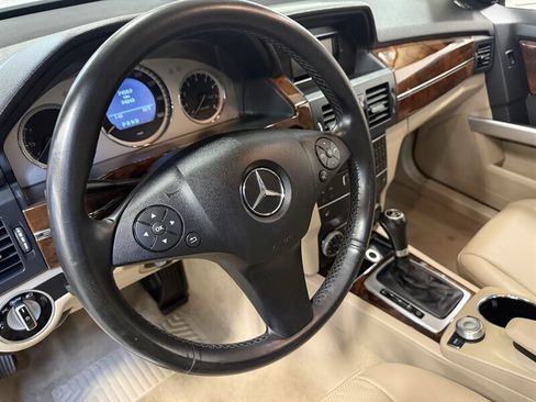 Used 2012 Mercedes-Benz GLK 350 4MATIC image 18