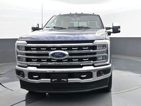 Used 2024 Ford F250 Lariat w/ Chrome Package image 23