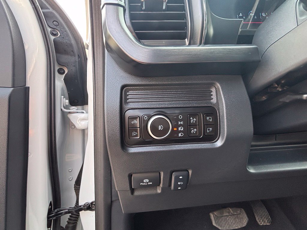 Used 2025 Ford F250 Lariat AWD/4WD image 18