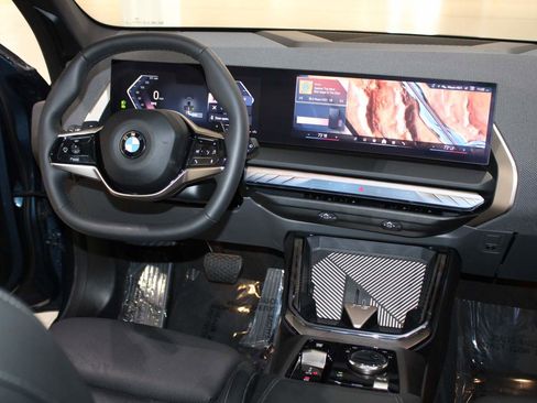 Certified 2025 BMW X3 xDrive30i image 18