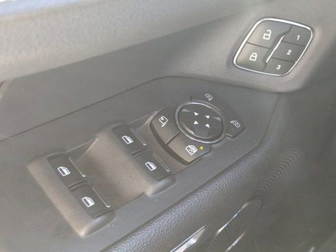 Used 2024 Ford Expedition XLT image 20