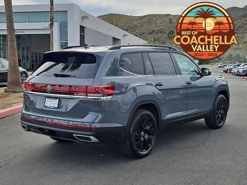 New 2026 Volkswagen Atlas SE FWD image 3