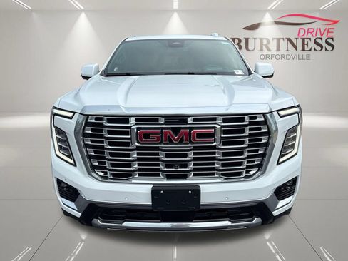 Certified 2025 GMC Yukon Denali AWD/4WD image 3