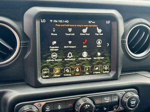 Used 2023 Jeep Wrangler Unlimited Sahara w/ Cold Weather Group AWD/4WD image 16