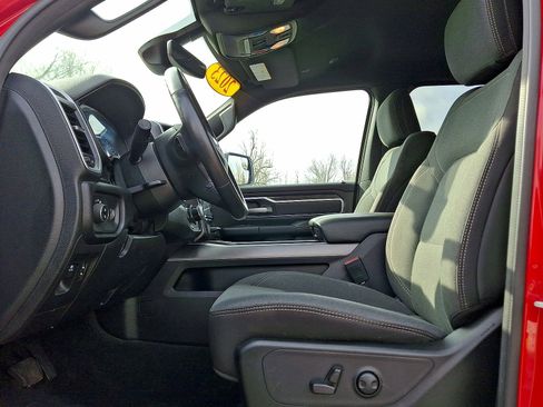 Used 2023 RAM 1500 Big Horn AWD/4WD image 11