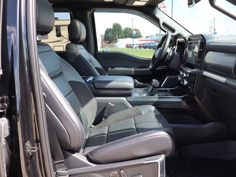 Used 2022 Ford F150 Raptor w/ Raptor 37 Performance Package AWD/4WD image 12
