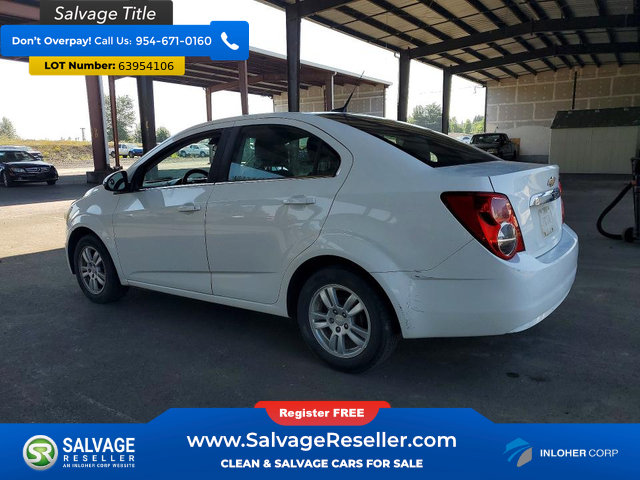 Used 2014 Chevrolet Sonic LT FWD image 3