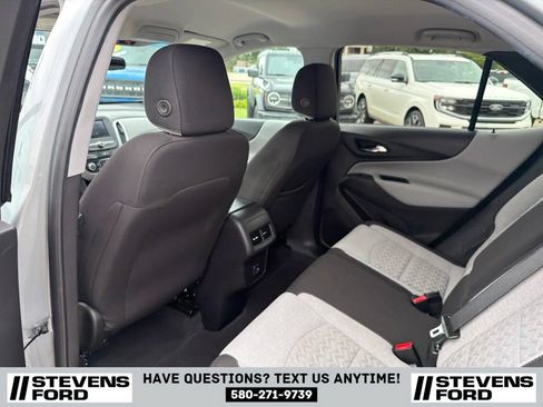 Used 2023 Chevrolet Equinox LT FWD image 29