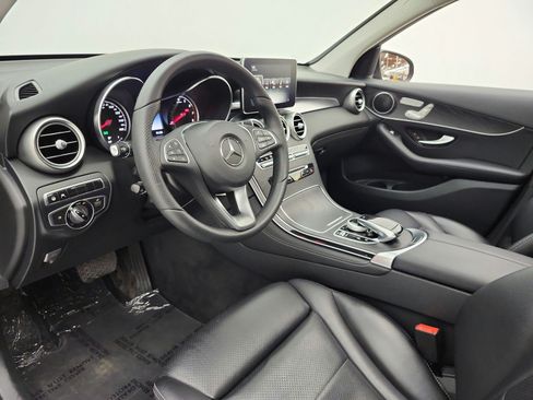 Used 2016 Mercedes-Benz GLC 300 image 12