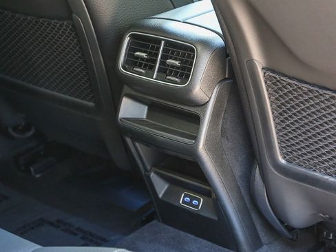New 2025 Mercedes-Benz GLE 580 4MATIC image 25