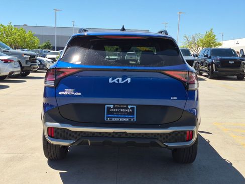 Certified 2024 Kia Sportage X-Line w/ X-Line Premium Package AWD/4WD image 4