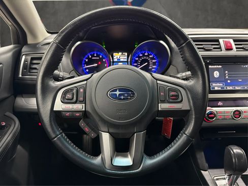 Used 2017 Subaru Outback 2.5i Premium AWD/4WD image 29