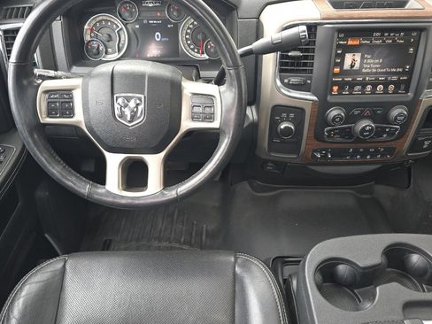 Used 2015 RAM 3500 Laramie w/ Convenience Group AWD/4WD image 14