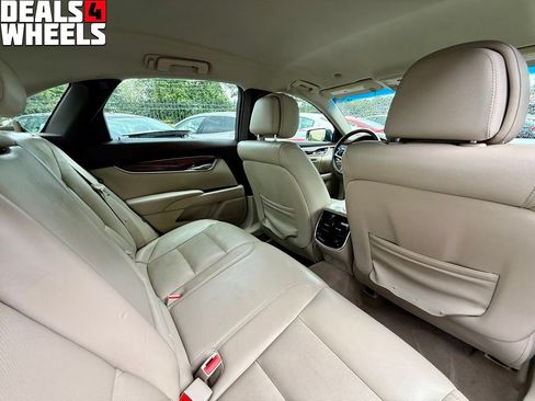 Used 2014 Cadillac XTS Luxury FWD image 31