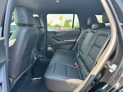 New 2026 Chevrolet Equinox LT w/ Convenience Package II image 10