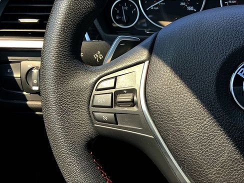 Used 2017 BMW 330i Sedan image 18