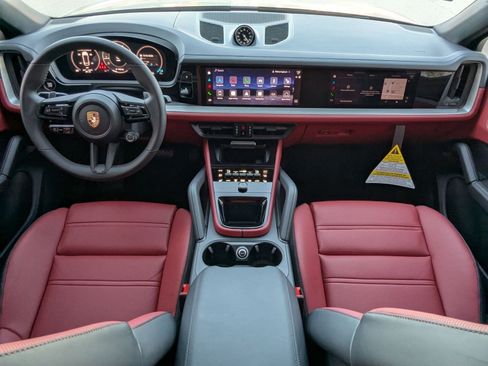 New 2026 Porsche Cayenne Coupe image 22