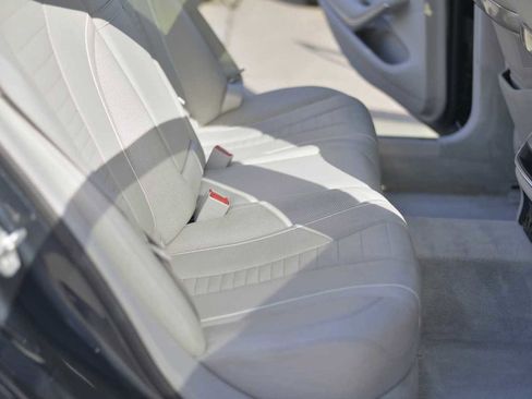 Used 2016 Mercedes-Benz S 550 Sedan w/ Sport Package w/ Sport Package image 14