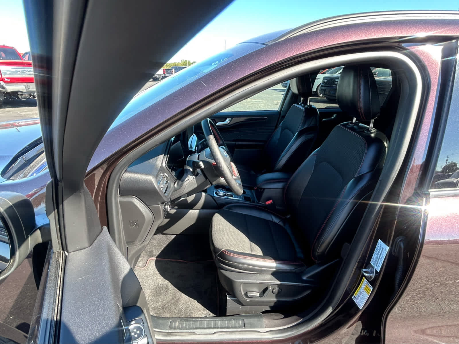 Used 2023 Ford Escape ST-Line w/ Tech Pack #1 FWD image 14