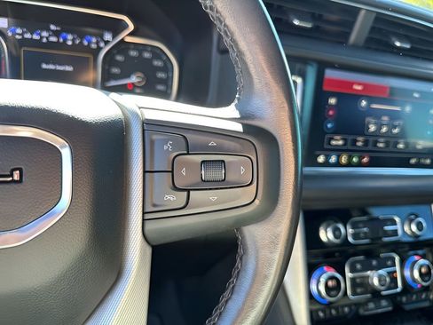 Used 2021 GMC Yukon Denali image 32