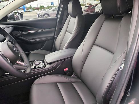 Certified 2025 MAZDA CX-30 AWD 2.5 S w/ Select Sport Pkg image 13