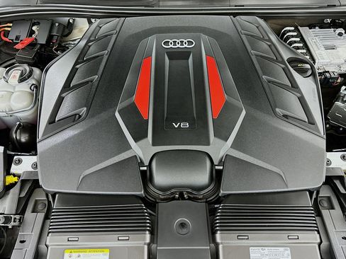 Used 2023 Audi SQ8 Premium Plus w/ SQ8 Luxury Package image 33